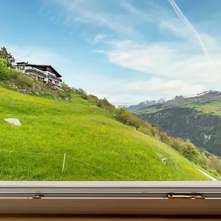Lägenhet Aussicht Mit Poolbereich In Skiregion Brigels Breíl