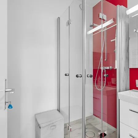 Aussicht Mit Poolbereich In Skiregion Brigels * Breíl