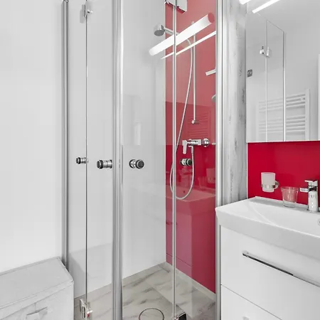 公寓 Aussicht Mit Poolbereich In Skiregion Brigels Breíl