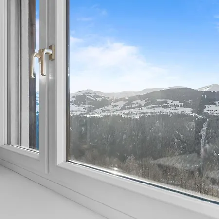 Aussicht Mit Poolbereich In Skiregion Brigels 公寓 *