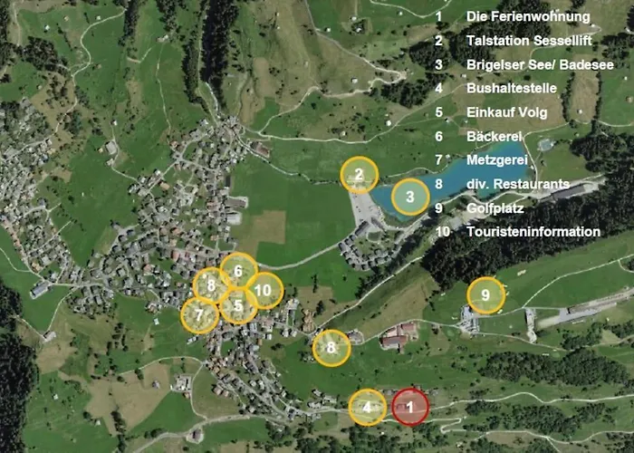 Aussicht Mit Poolbereich In Skiregion Brigels