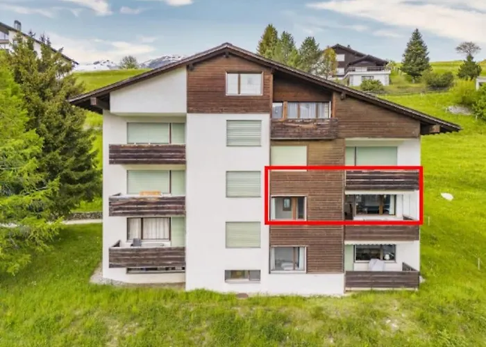 Aussicht Mit Poolbereich In Skiregion Brigels * Breíl