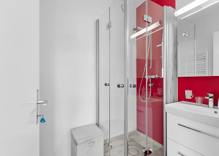 Aussicht Mit Poolbereich In Skiregion Brigels * Breíl