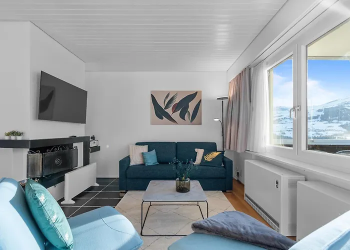 Aussicht Mit Poolbereich In Skiregion Brigels *