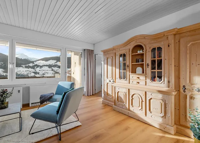 Aussicht Mit Poolbereich In Skiregion Brigels *