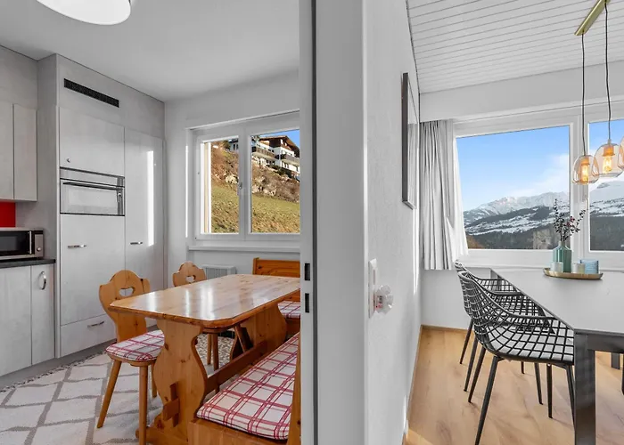 Appartement Aussicht Mit Poolbereich In Skiregion Brigels