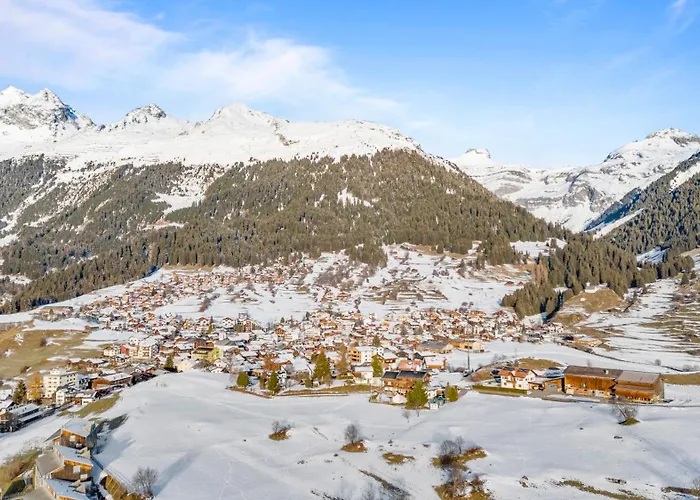 Aussicht Mit Poolbereich In Skiregion Brigels Apartamento Breíl