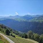Aussicht Mit Poolbereich In Skiregion Brigels Appartement