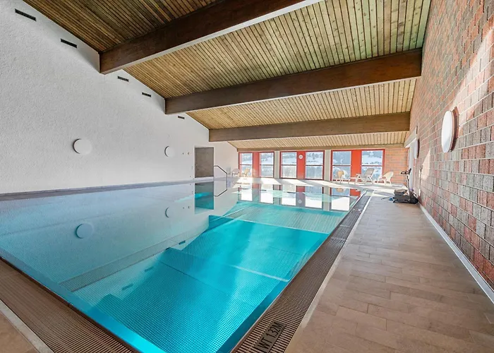 Aussicht Mit Poolbereich In Skiregion Brigels Apartamento
